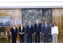 CSIF entrega su distinción de honor a Felipe VI por su compromiso con los empleados públicos