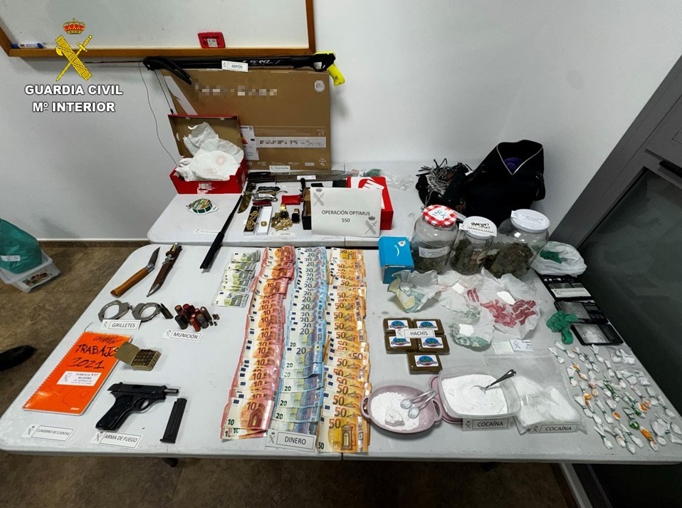 La Guardia Civil detiene a dos personas en Bolaños por tráfico de drogas