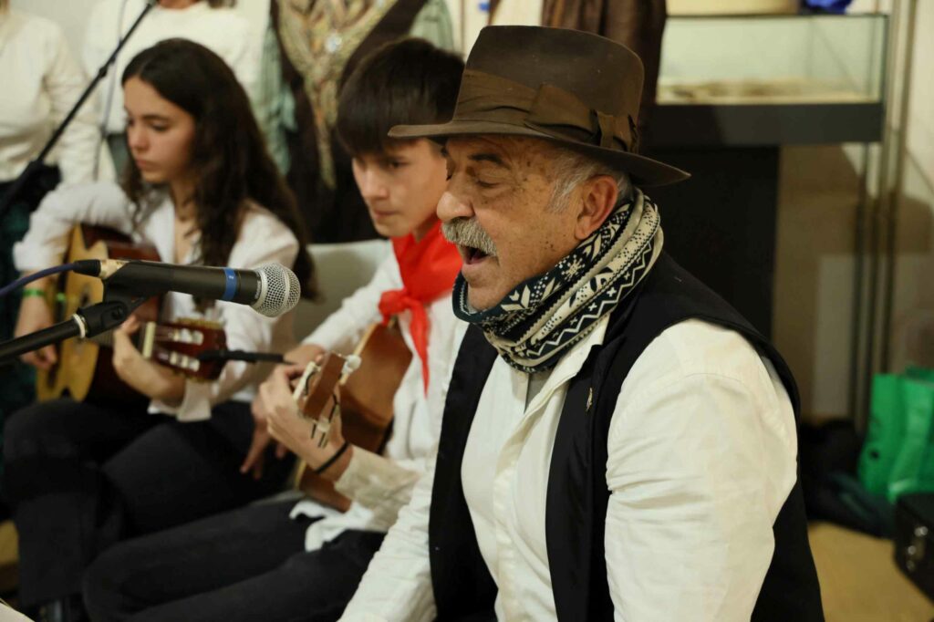 El Espacio Cultural El Molino, en clave de Navidad 7 elmolinoalmonacid de zorita 7