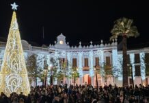 ¡La Navidad ya brilla en Manzanares!