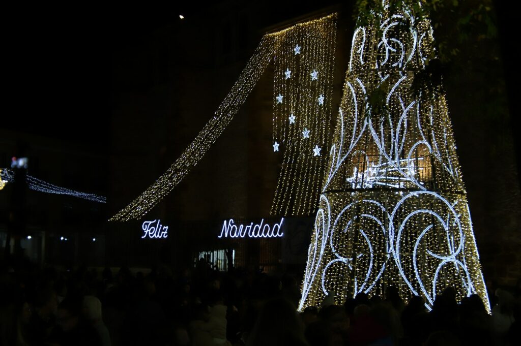 ¡La Navidad ya brilla en Manzanares! 6 encendido navidad manzanares 3
