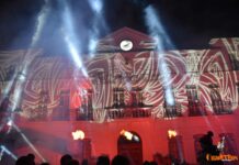 Tomelloso enciende su Navidad con un emocionante espectáculo de luz, música y sentimiento
