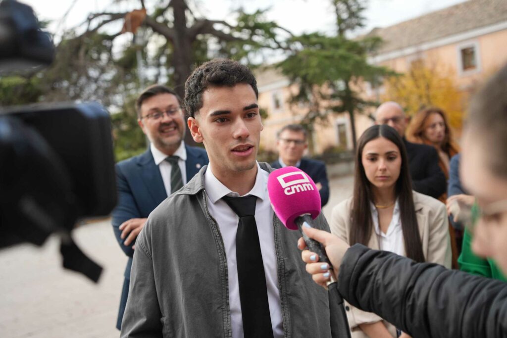 entrega de los premios extraordinarios de eso bachillerato enseanzas artsticas profesionales y formacin profesional 54960831772 o