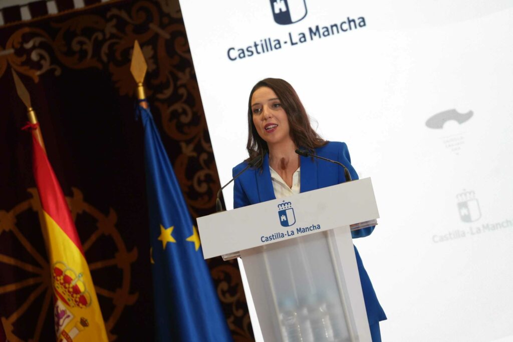 entrega de los premios extraordinarios de eso bachillerato enseanzas artsticas profesionales y formacin profesional 54961719361 o