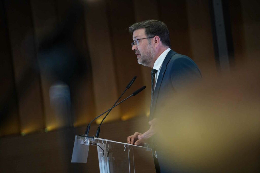 entrega de los premios extraordinarios de eso bachillerato enseanzas artsticas profesionales y formacin profesional 54961968459 o