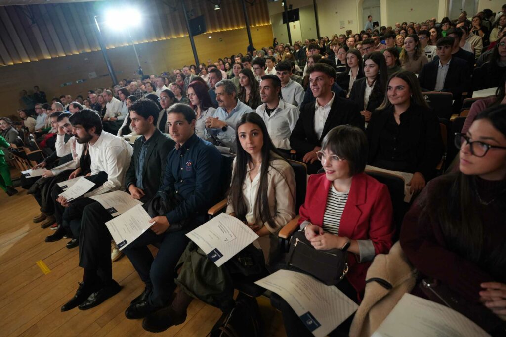 entrega de los premios extraordinarios de eso bachillerato enseanzas artsticas profesionales y formacin profesional 54961968514 o
