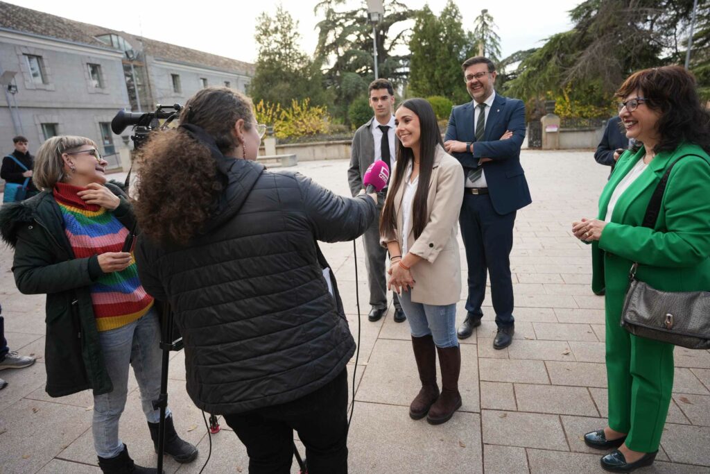 entrega de los premios extraordinarios de eso bachillerato enseanzas artsticas profesionales y formacin profesional 54962025680 o