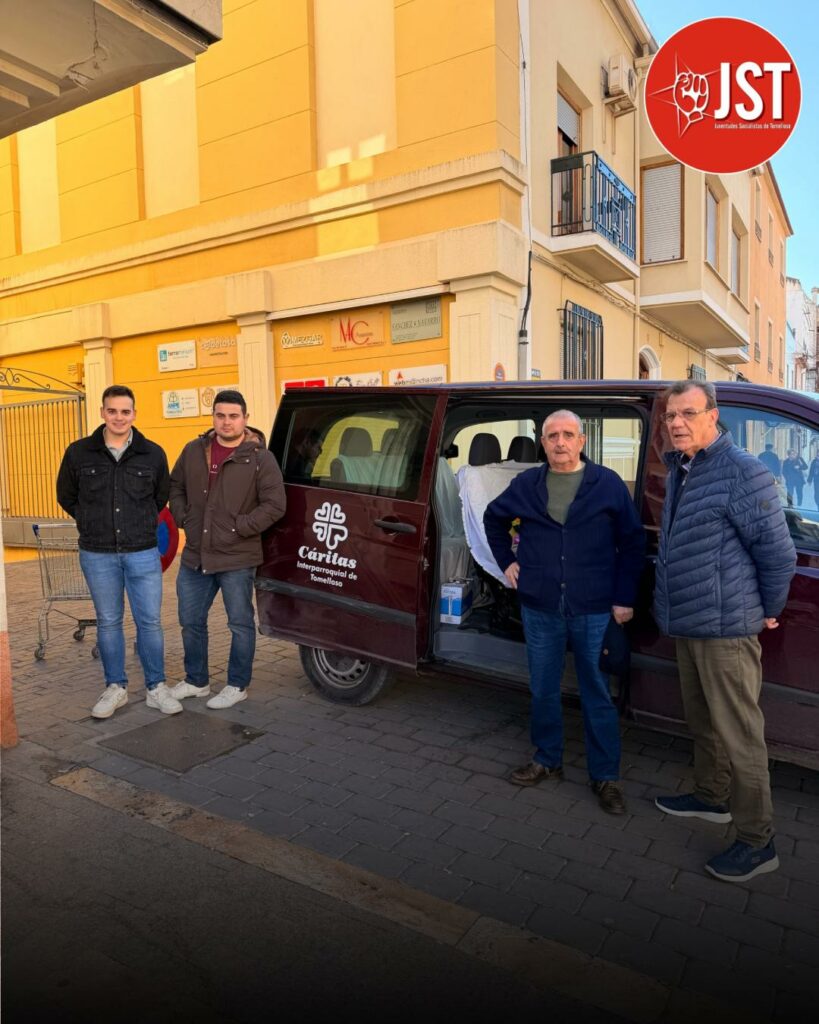 Juventudes Socialistas y PSOE de Tomelloso reparten las donaciones recogidas en la campaña benéfica del 23 de diciembre 6 epartodonaciones 3