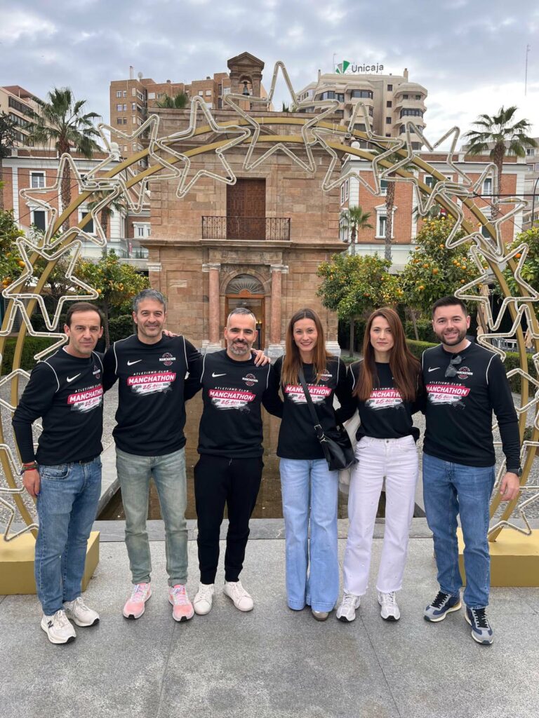 El A.C. Manchathon firma un diciembre sobresaliente y corona 25 años de historia con éxito en Valencia y Málaga 15 exitomanchathonvalencia 2