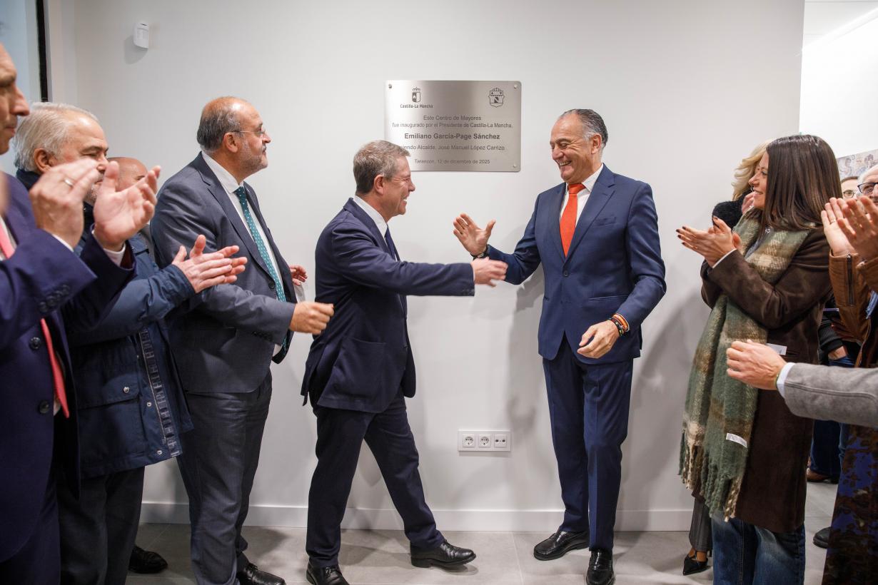 El presidente García-Page plantea la construcción de “como mínimo, veinte centros de mayores avanzados y modernos” hasta el año 2031