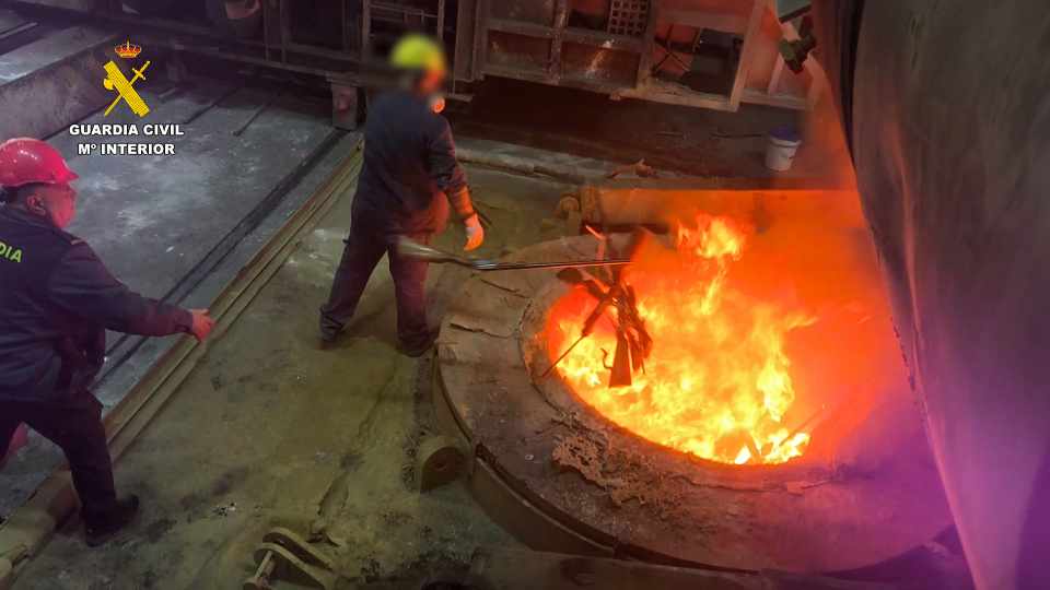 guardiacivilreduceachatarra 6