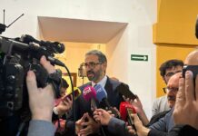 Gutiérrez reivindica el «respeto y el consenso» en política «sin insultar, sin señalar al diferente ni crispar» y pone a CLM de ejemplo