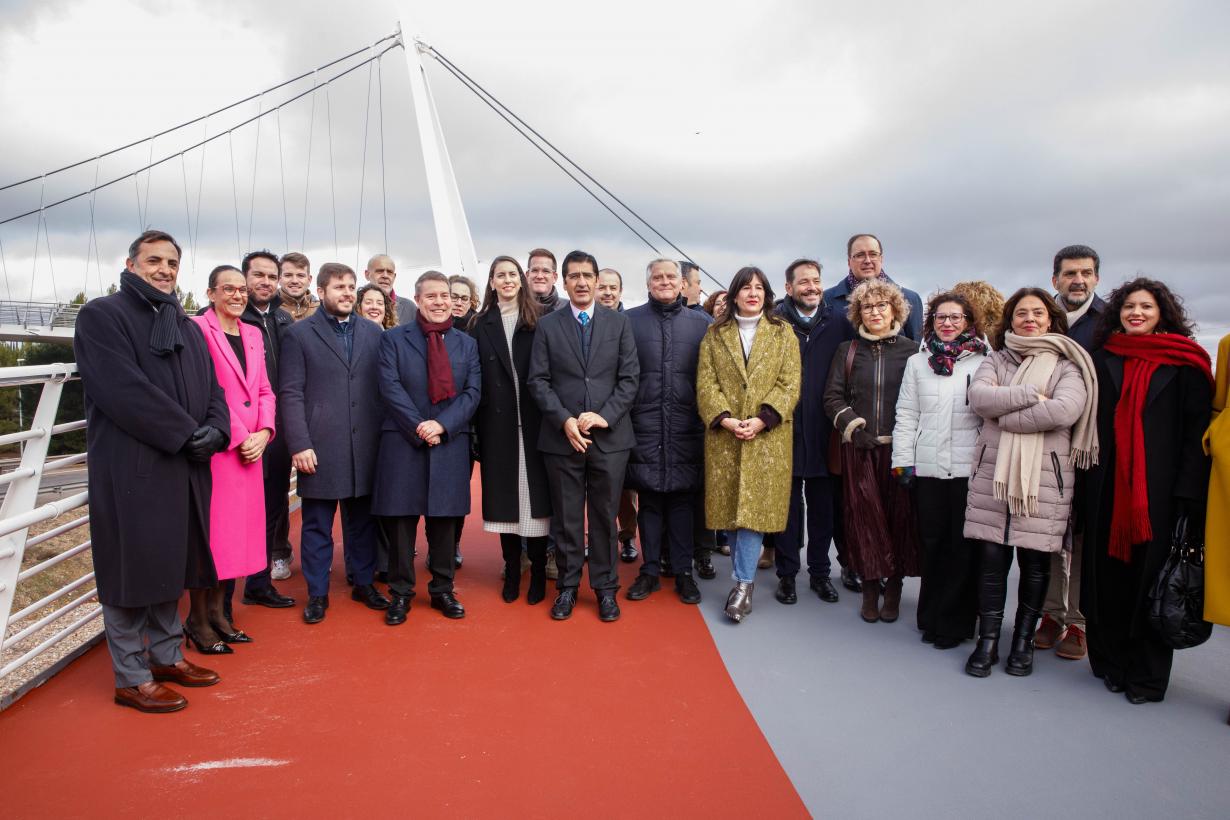 Inaugurada la pasarela ciclopeatonal que une Ciudad Real y Miguelturra