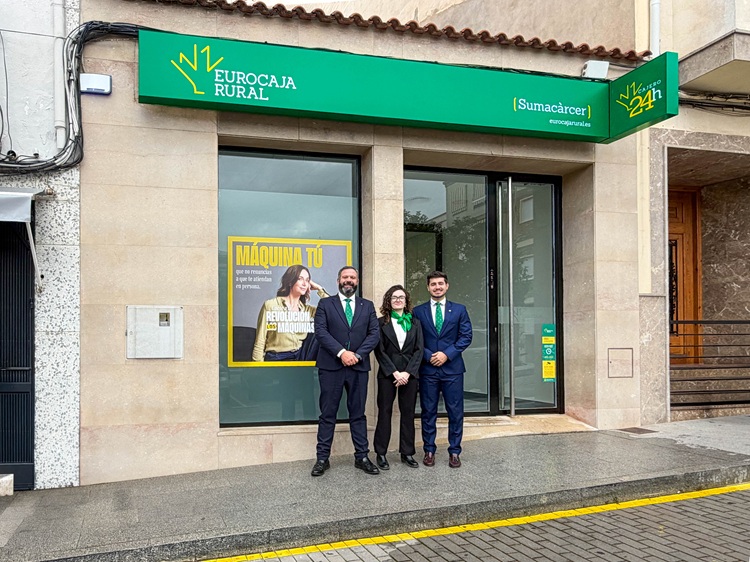 Eurocaja Rural refuerza su lucha contra la exclusión financiera abriendo oficina en Sumacàrcer (Valencia), la única en la localidad