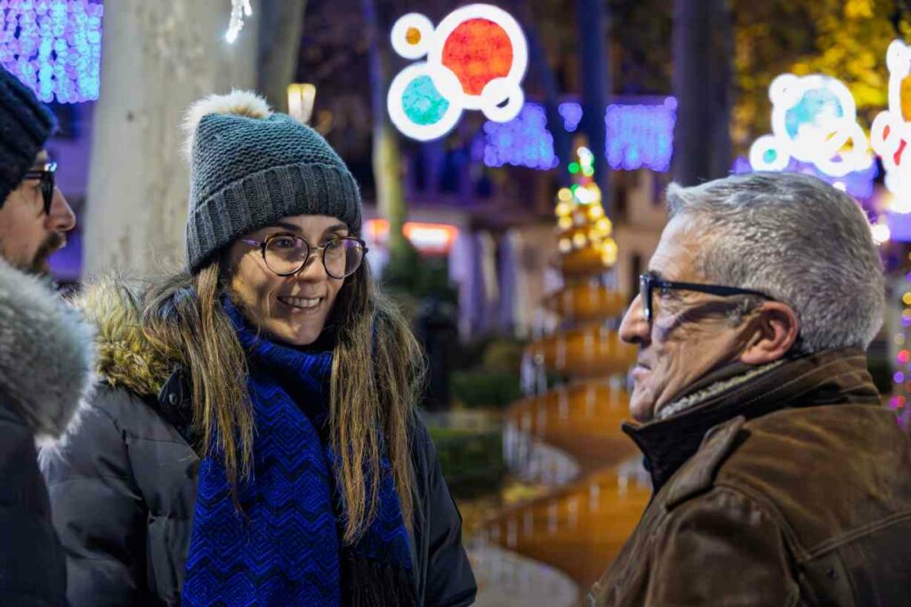 El Paseo Navideño en Argamasilla de Alba toma la Glorieta con árboles únicos hechos a mano y un mensaje común: Navidad para todos 11 paseonavideno navidad para todos 11