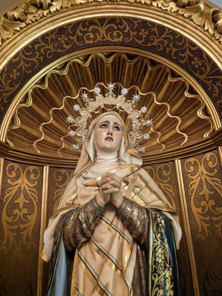 La histórica aureola de “Ntra Sra del Mayor Dolor” vuelve a brillar tras una cuidada restauración 7 restauracionaureola