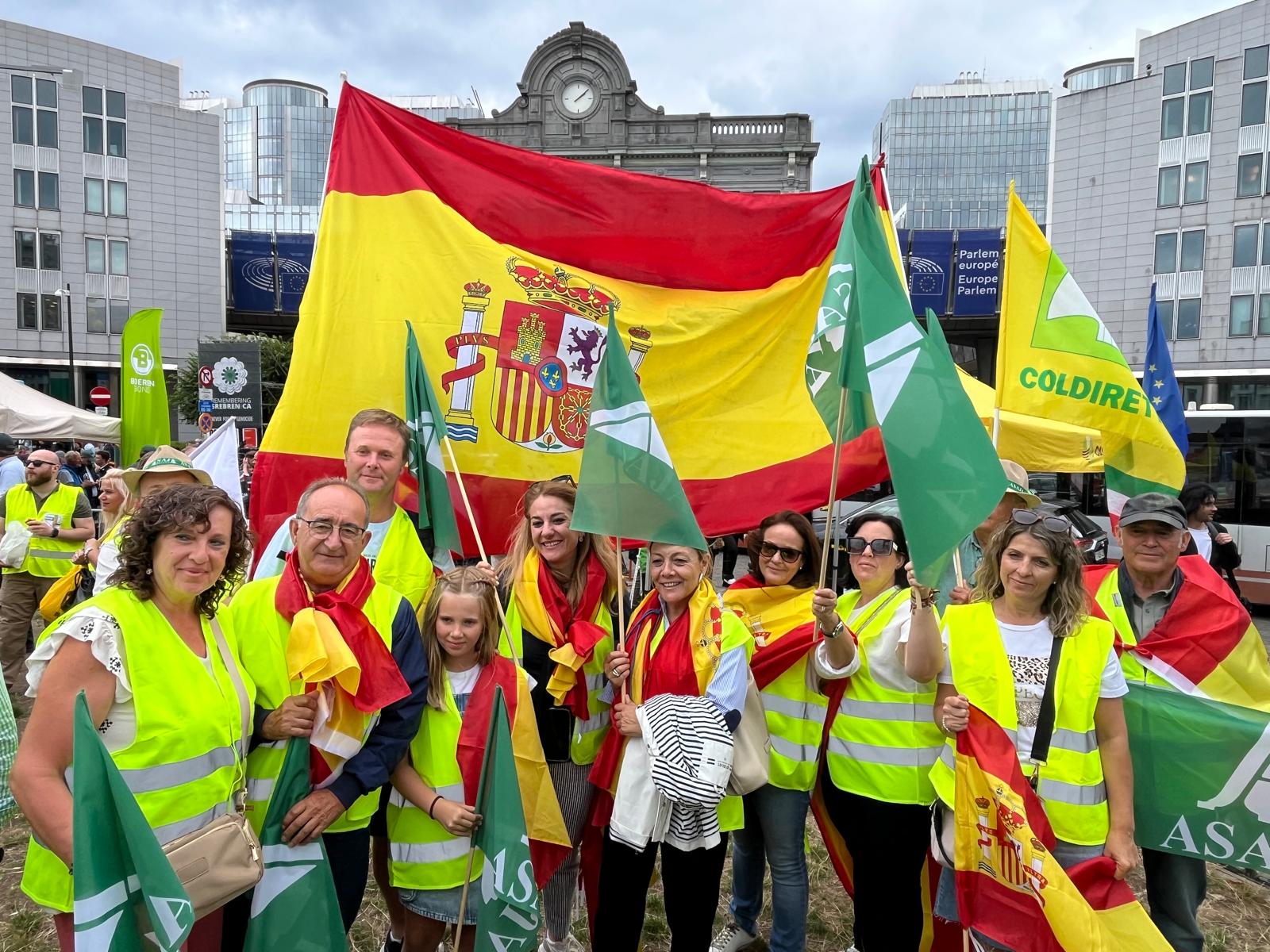 Un centenar de agricultores, ganaderos y representantes de ASAJA CLM se suman mañana a la gran movilización europea en Bruselas