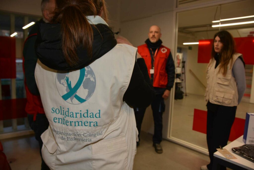Solidaridad Enfermera y Cruz Roja Española ponen en marcha una gran campaña de promoción del autocuidado para personas sin hogar 3 solidaridadenfermera 3