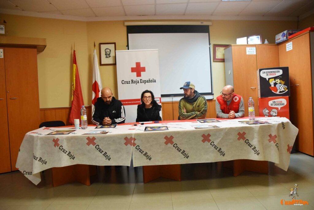 “Un tatuaje por un juguete”: Black-Lab Tattoo y Cruz Roja Tomelloso refuerzan su campaña navideña para la infancia vulnerable 3 tatooxjuguete2025 2