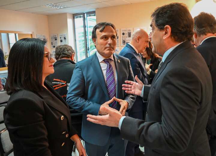 valverde figura referente rafael torres 5