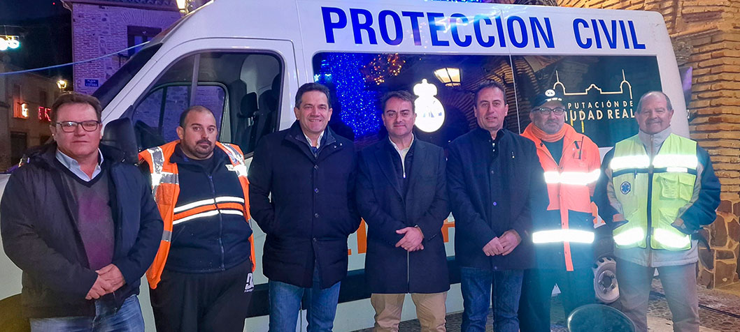 Valverde reafirma el compromiso de la Diputación de Ciudad Real con las agrupaciones de voluntarios de Protección Civil