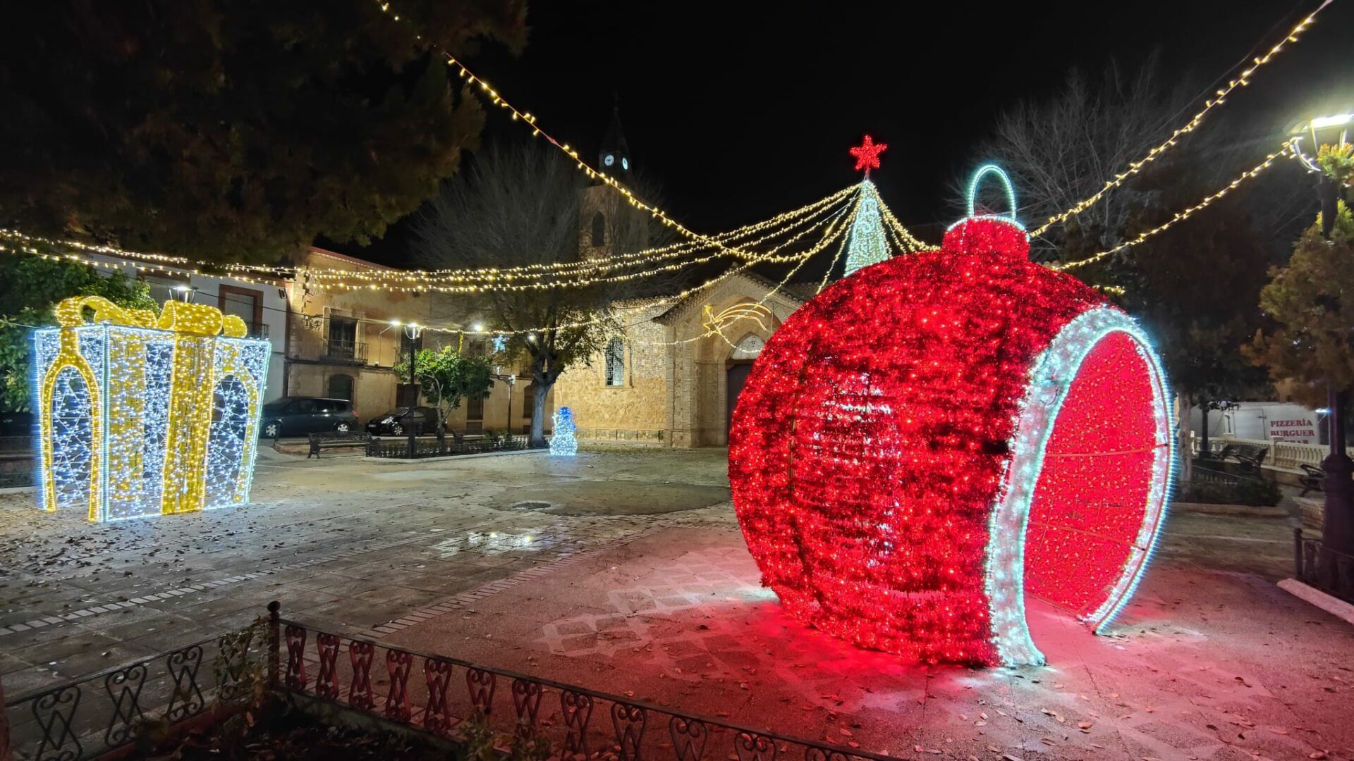 Concierto de  Villancicos, Parque infantil, 5ª San Silvestre solidaria y Cotillón fin de año, en Carrizosa esta Navidad