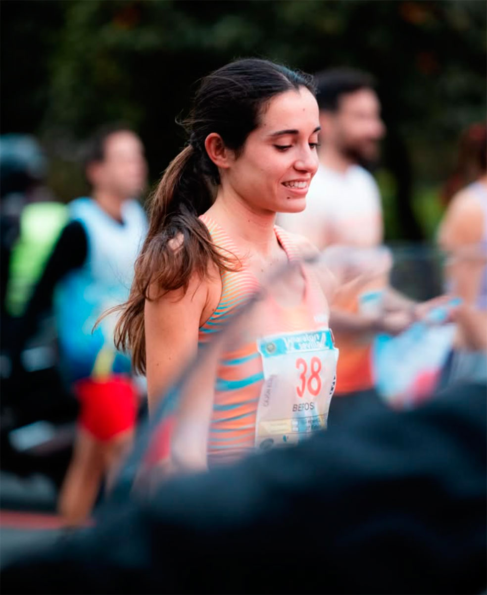 Alicia Berzosa se gana Sevilla con un 1:10:50 para ser 2ª española y 8ª mujer