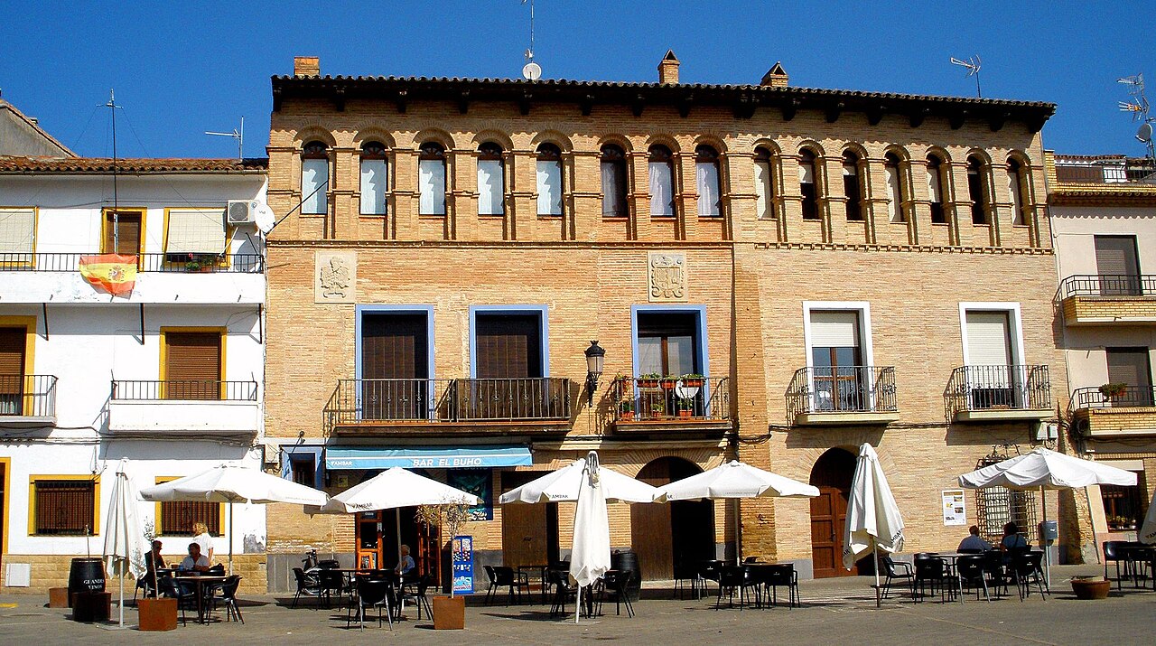 Localidades singulares: Almunia de Doña Godina