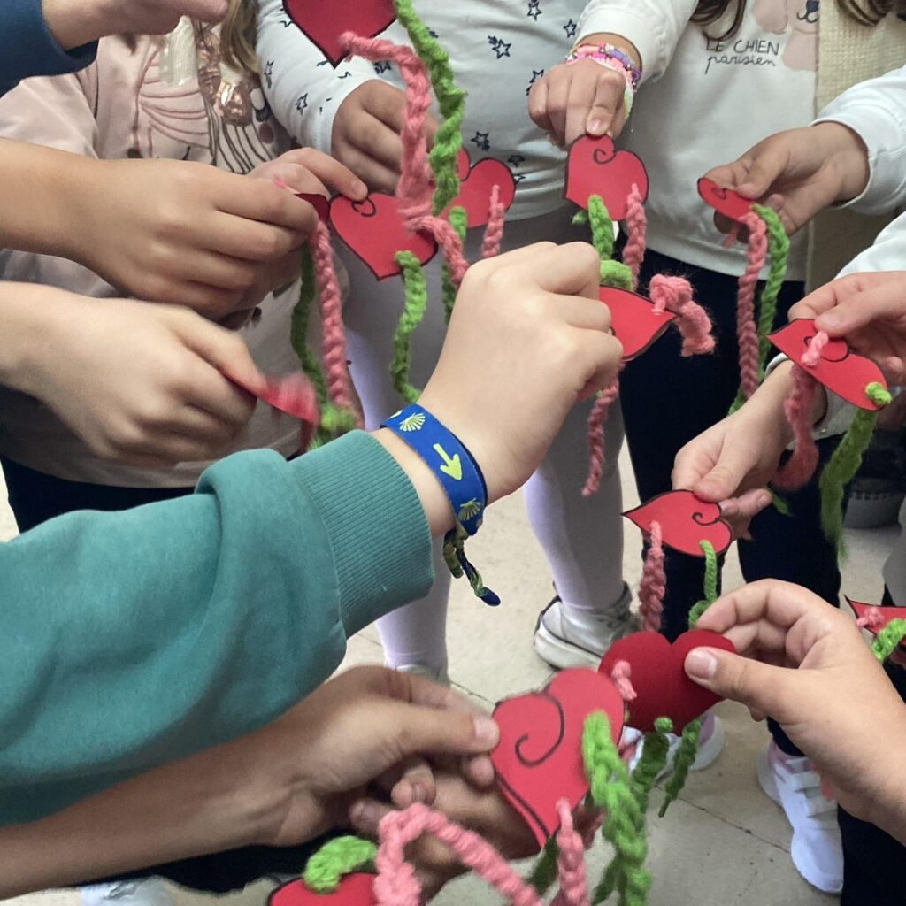 Lectura, lana y aula compartida: el IES Francisco García Pavón lleva su proyecto al CEIP Virgen de las Viñas 2 apuntodelectura 11