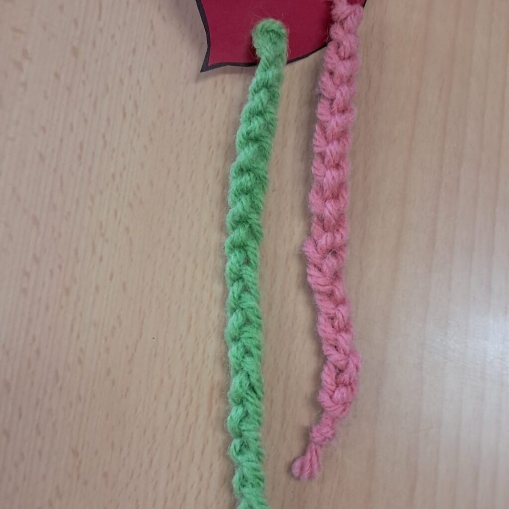 Lectura, lana y aula compartida: el IES Francisco García Pavón lleva su proyecto al CEIP Virgen de las Viñas 5 apuntodelectura 8