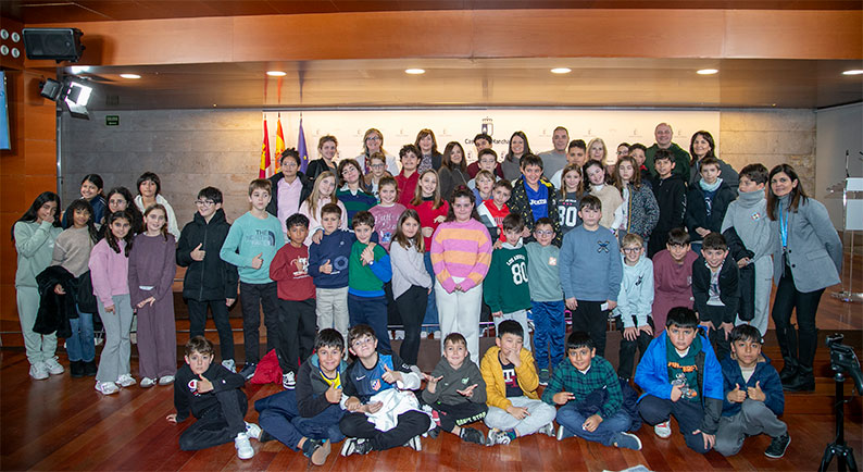 Castilla-La Mancha refuerza su atención a la infancia ante los nuevos desafíos del mundo digital