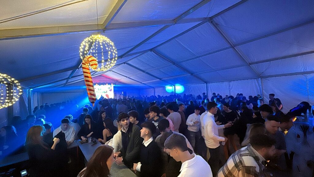 La brillante Cabalgata de los Reyes Magos puso el broche de oro a unas Fiestas Navideñas con mucha participación en Villarrubia de los Ojos 7 cabalgata villarrubia 2