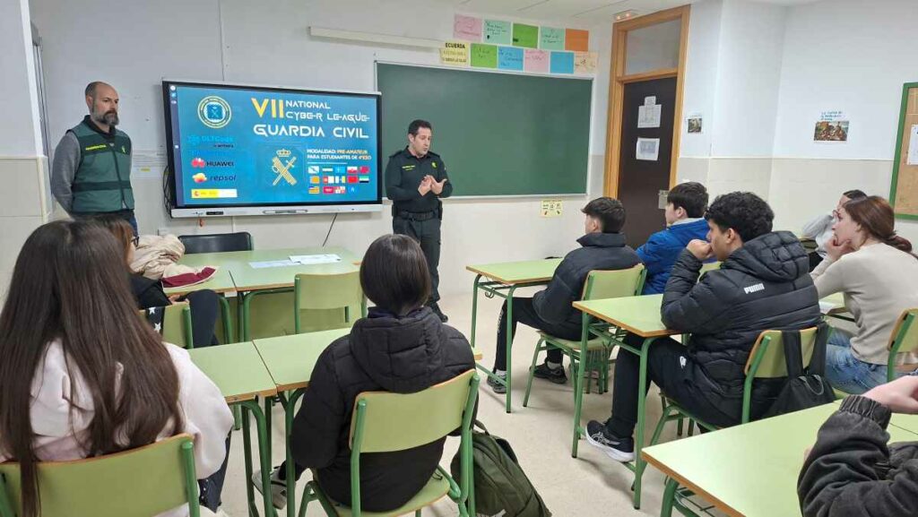 266 alumnos de la provincia de Albacete participan en la VII CIBERLIGA PRE-AMATEUR de la Guardia Civil 2 ciberliga albacete 6