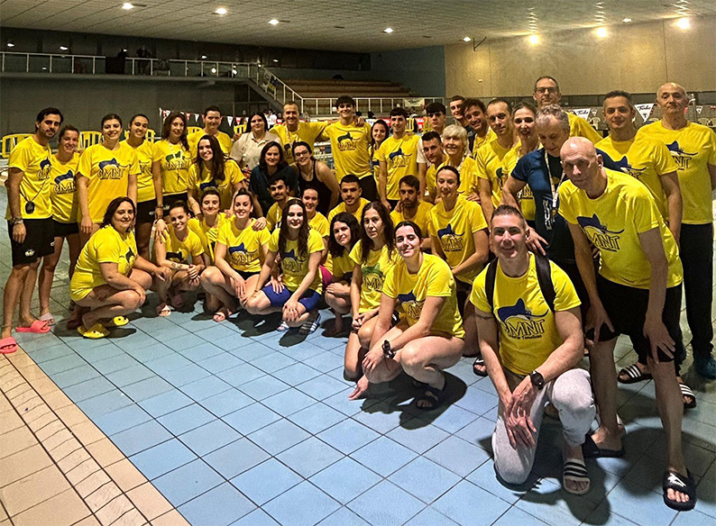 El Club Máster Natación Tomelloso arrasa en el Regional de Invierno CLM 2026: 129 medallas y doble podio