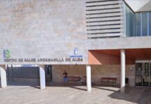 IU Argamasilla muestra su apoyo a la doctora agredida y convoca a la concentración del lunes