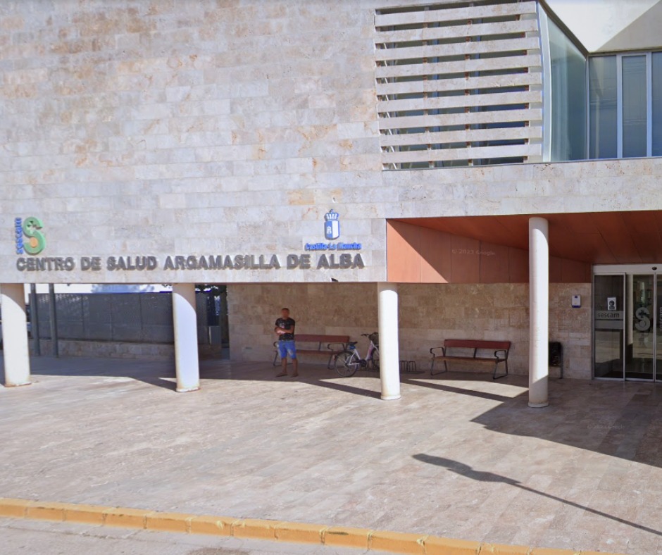 IU Argamasilla muestra su apoyo a la doctora agredida y convoca a la concentración del lunes