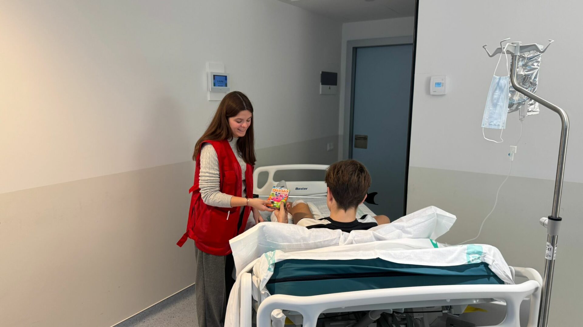 Cruz Roja pone en marcha el servicio de Atención a la Infancia Hospitalizada en el Hospital Universitario de Cuenca (HUCU)