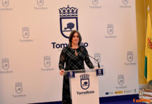 Elena Villahermosa (VOX) hace balance de Servicios Sociales y del Centro de la Mujer: “menos ideología y más resultados” Elena Villahermosa (VOX) hace balance de Servicios Sociales y del Centro de la Mujer: “menos ideología y más resultados”