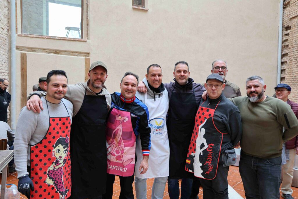 Pastrana volvió a encontrarse en la ronda de los quintos y en las migas y gachas 1 fiestas pastrana 12