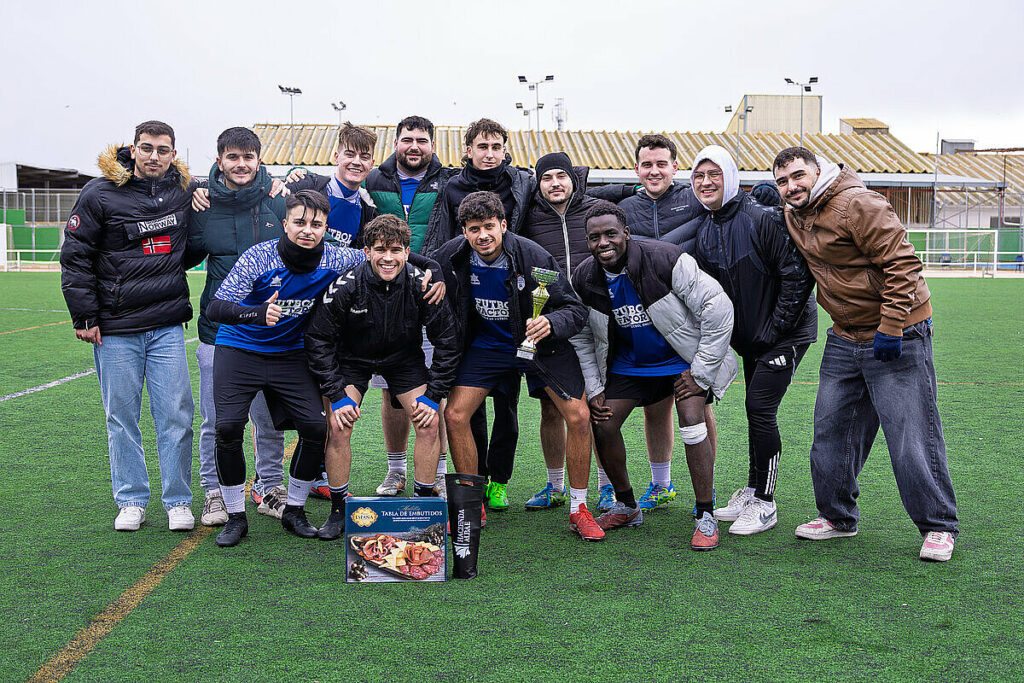 El III Torneo Benéfico de Fútbol 7 reúne en Argamasilla de Alba a cerca de 100 participantes y recauda más de 700 euros para fines solidarios 4 futbol7argamasilla 4