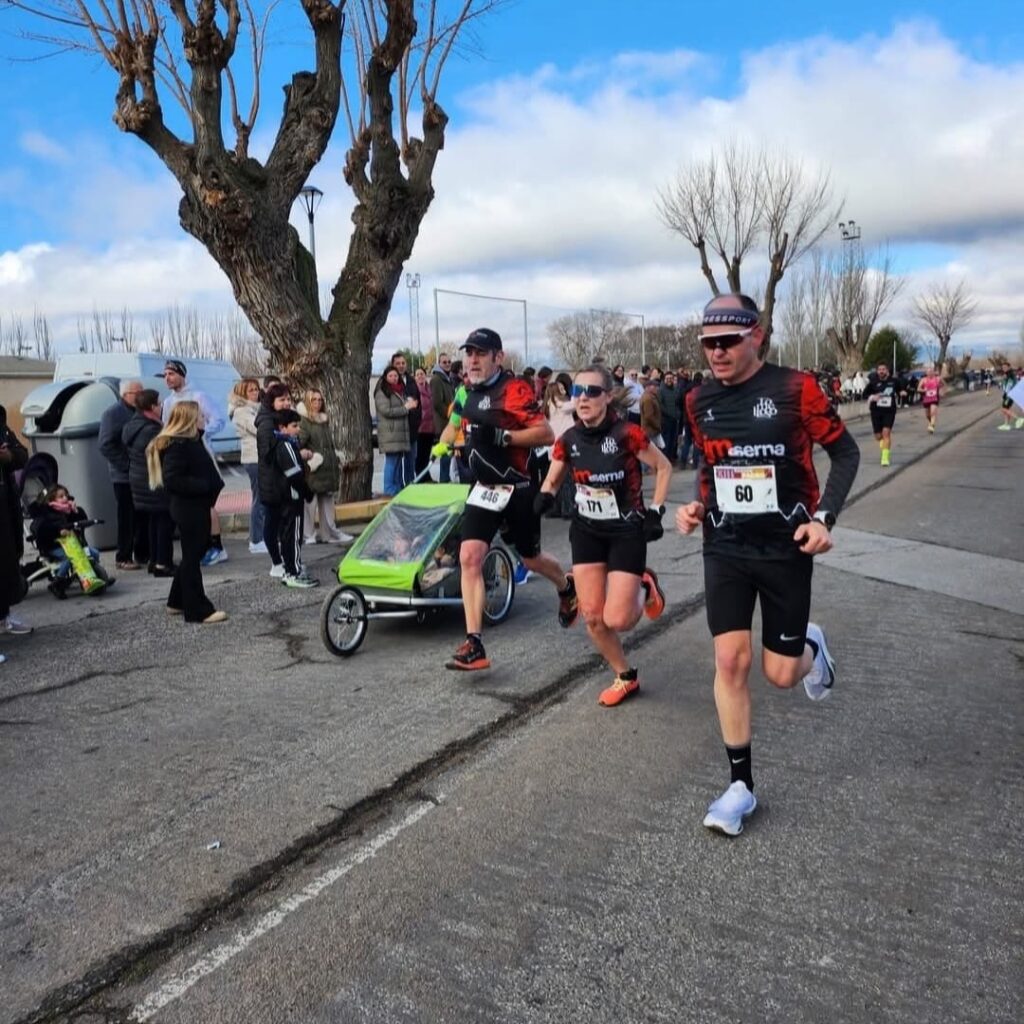 JM Serna Seguros suma kilómetros y sonrisas: de San Antón a Santa Pola pasando por la montaña 4 jmserna jaen actuaciones 2