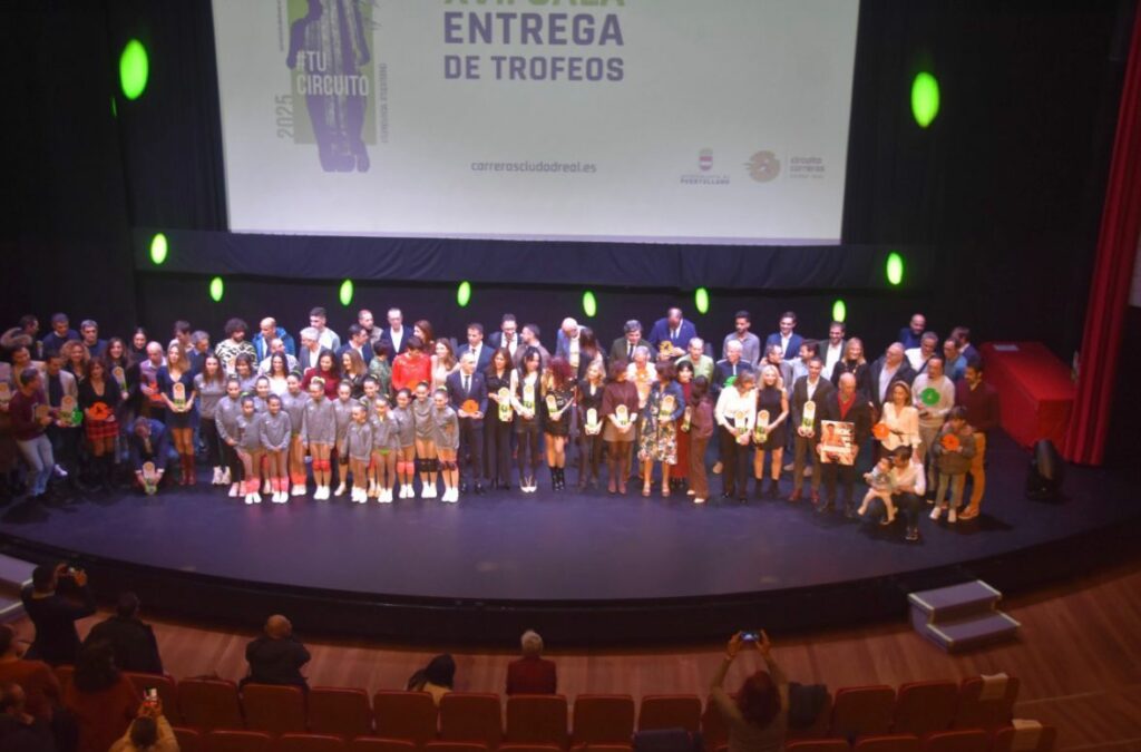 Nerea Castellanos Becerra, galardonada con el Trofeo Promesa Sub-23 del Circuito de Carreras de Ciudad Real 2025 2 nerea castellanos 2