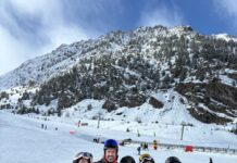 Del fuego de San Antón a la nieve de Andorra: 83 estudiantes del IES Eladio Cabañero se suben a los esquís