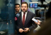 Núñez defiende una bajada de impuestos y menos burocracia para apoyar a las pymes y generar empleo en Castilla-La Mancha