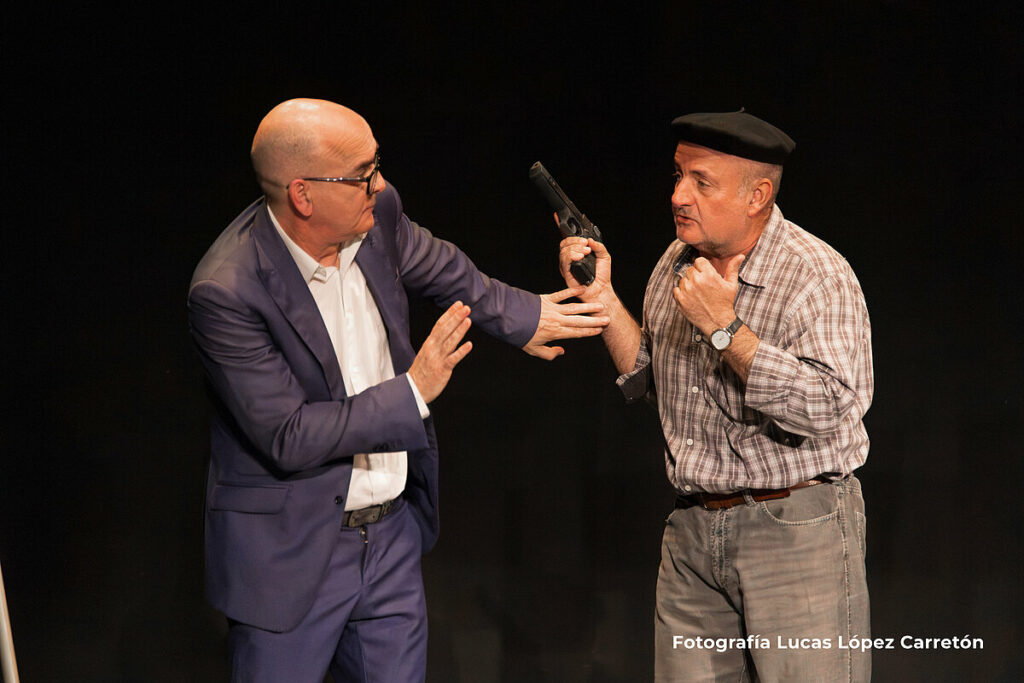 El XX Certamen Nacional de Teatro Aficionado “Viaje al Parnaso” conquista al público con Un mes tú, un mes yo 4 parnaso argamasilla 3