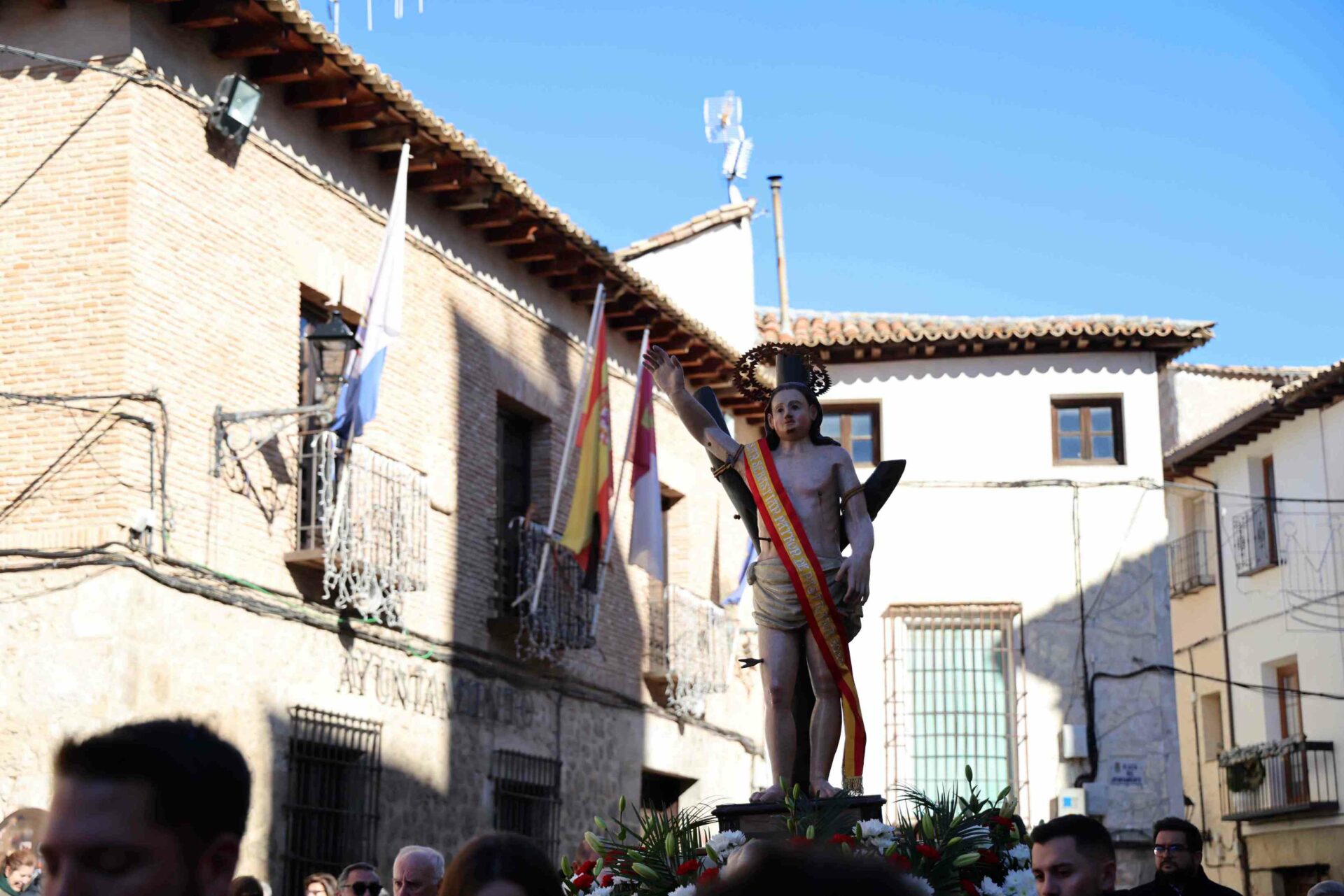 Pastrana celebra la festividad de San Sebastián con misa y procesión en honor al patrón de la villa