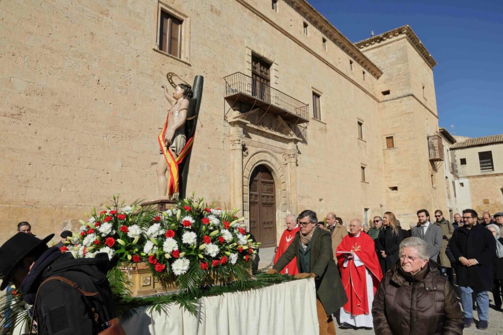 Pastrana celebra la festividad de San Sebastián con misa y procesión en honor al patrón de la villa 1 pastrana festividad san sebastian 4