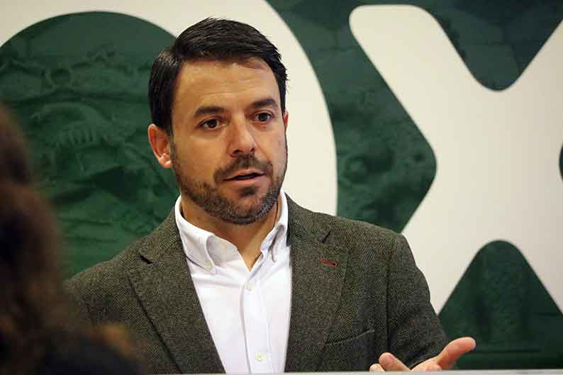 VOX alerta de las amenazas al campo de Guadalajara que suponen el acuerdo UE-Mercosur y la plaga de conejos