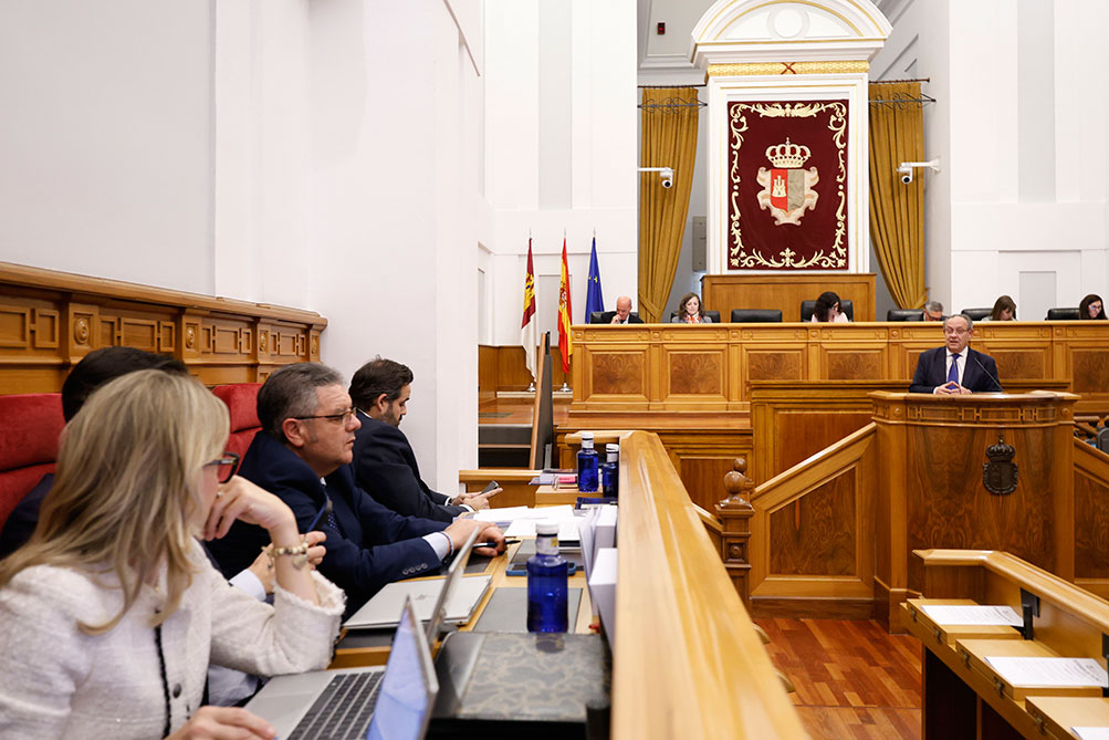 El Pleno en las Cortes de CLM aprueba tres resoluciones socialistas sobre financiación autonómica, el acuerdo con Mercosur y la presencia de conejos y linces en la región