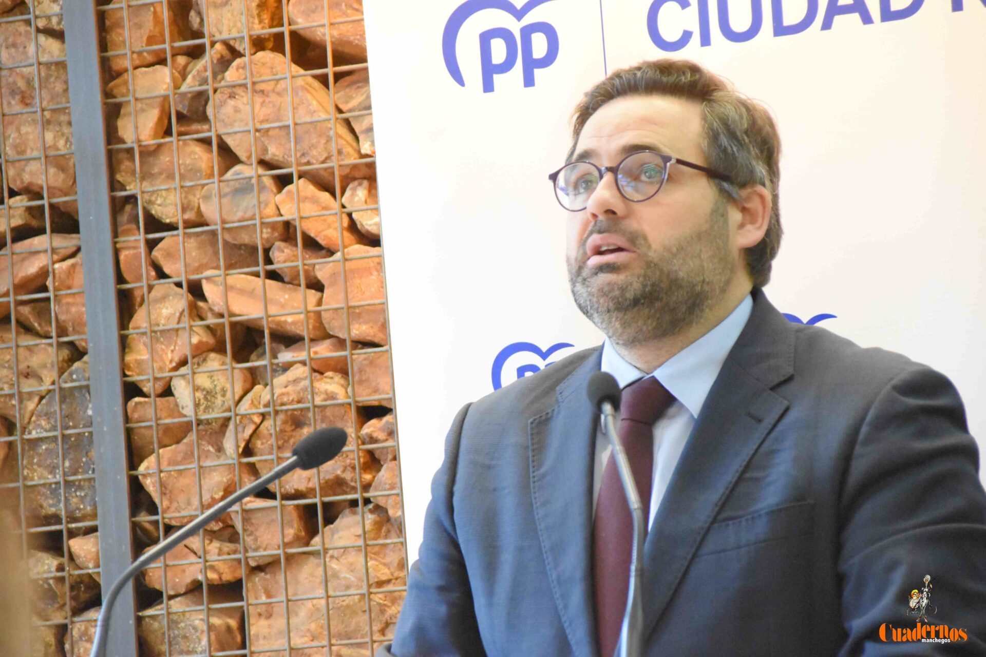 Paco Núñez critica la gestión socialista en Castilla-La Mancha y afirma que: 